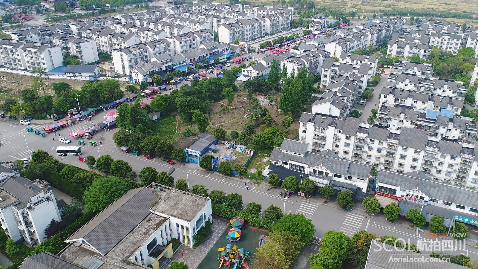 汶川特大地震极重灾区奋进十年航拍展(1)