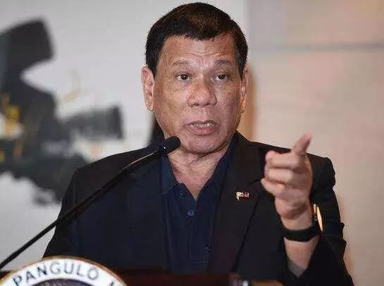 菲律宾总统一句话让警察到处抓“闲民”，无所事事也是罪