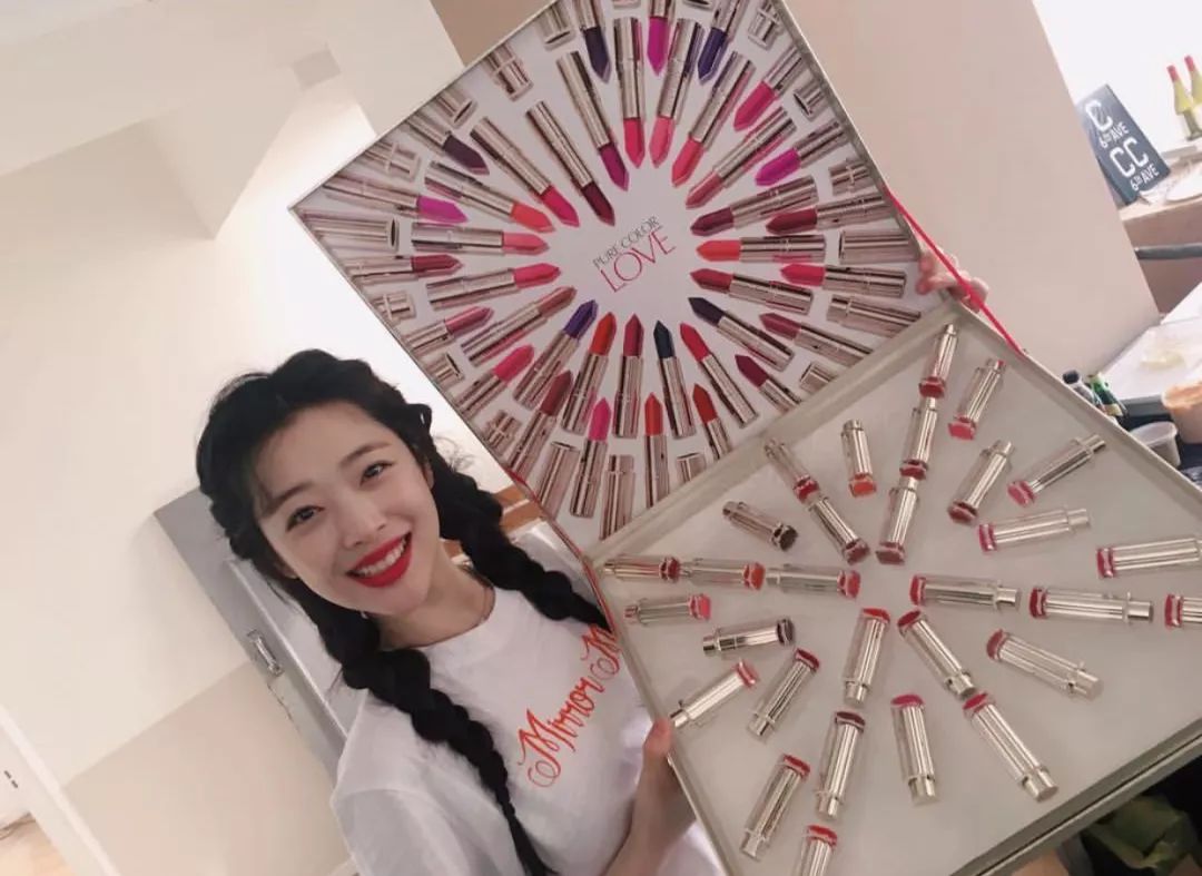 崔雪莉的冰桶减肥法太夸张时尚彩妆精可以get
