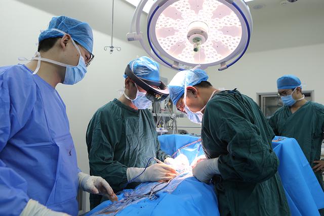 &ldquo;全球首例混合现实引导下脊柱畸形矫形手术&rdquo;在西安完成