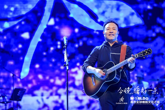 许巍首次为品牌发声!用生命思考演绎《觉\/醒》