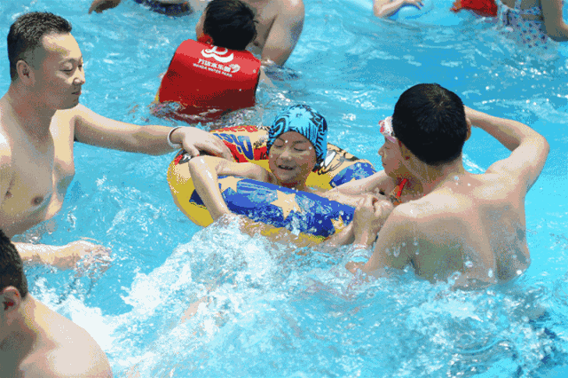 640.gif 致敬教师节 9.1元游万达乐园!还有四重福利惊喜