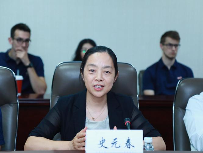 立思辰携手清华大学GIX成立“智能教育技术创新联合研究中心”