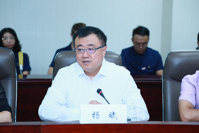 立思辰携手清华大学GIX成立“智能教育技术创新联合研究中心”