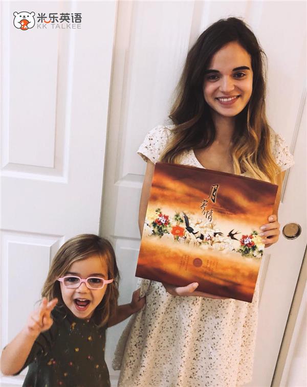 米乐英语发起小小中文老师挑战赛 获百万人关