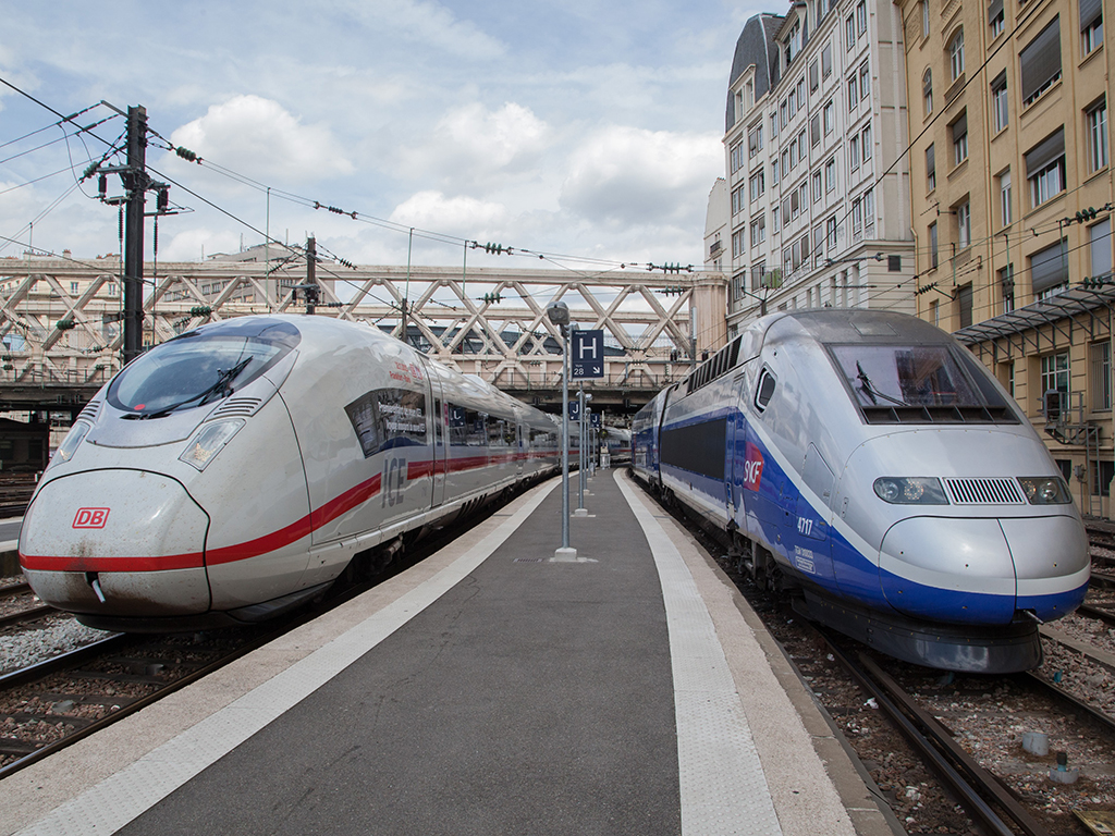 欧洲两大列车制造商欲合并业务抗衡中国中车，欧盟反对