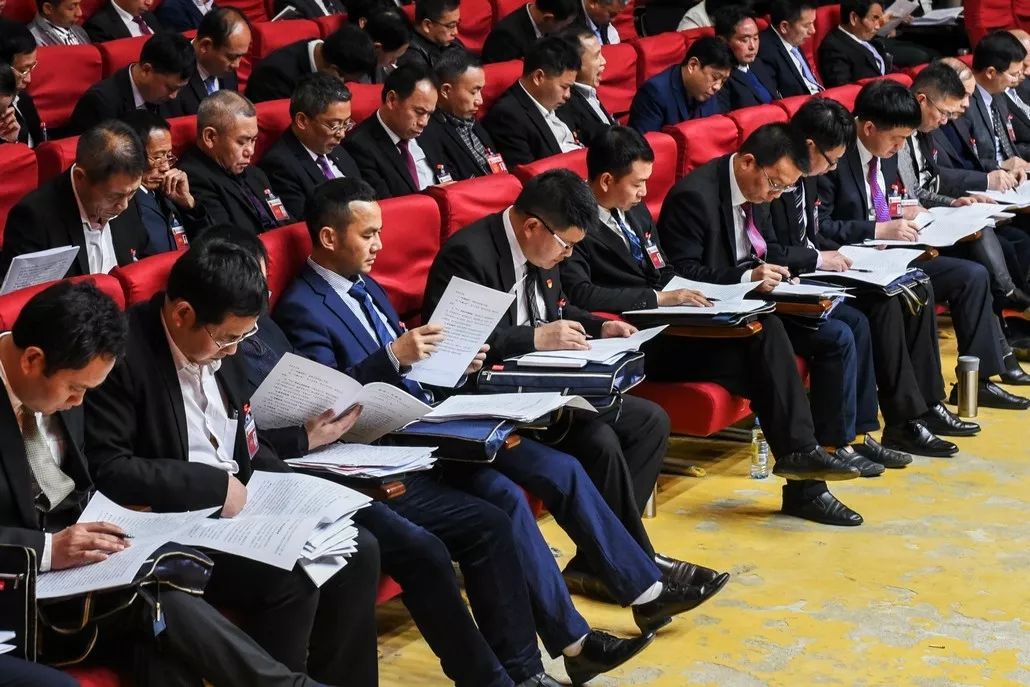 宜黄县第十七届人民代表大会第四次会议开幕