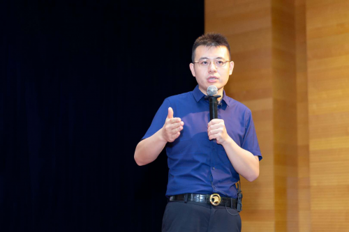 知名投资人杜帅作为中国青年创新创业导师