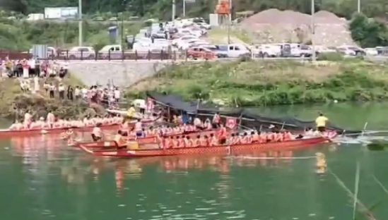 龙山县城人口_湘西 龙山县人口最多,永顺县面积最大,吉首市GDP第一(3)