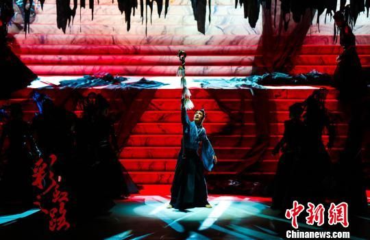 故事发生在西汉时期，舞剧主人公原型为使者“张骞”。甘肃演艺集团供图