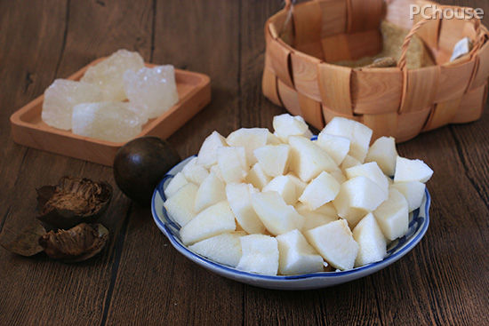 养人温胃又不失美味 中药甜食秋梨膏_凤凰湖南