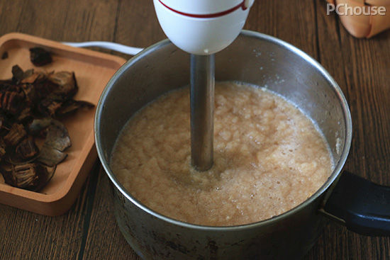 养人温胃又不失美味 中药甜食秋梨膏_凤凰湖南