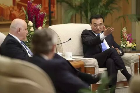 中新社刘震摄