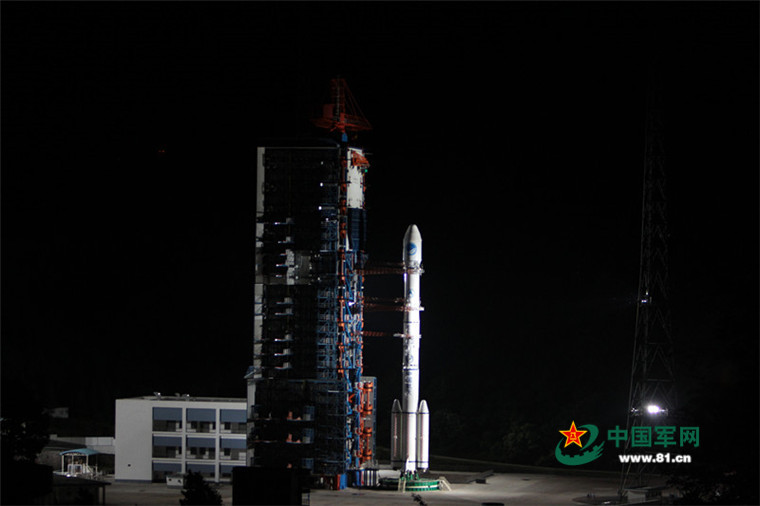 中国西昌成功发射第二十三颗北斗导航卫星(图)