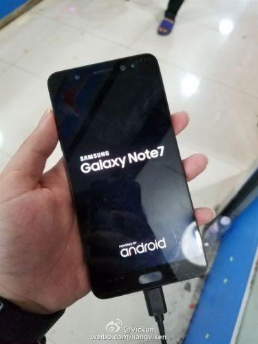 三星Galaxy Note 7真机再曝光：出现平面版