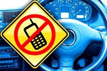 滴滴司机边开车边抢红包发语音 自称开了许多