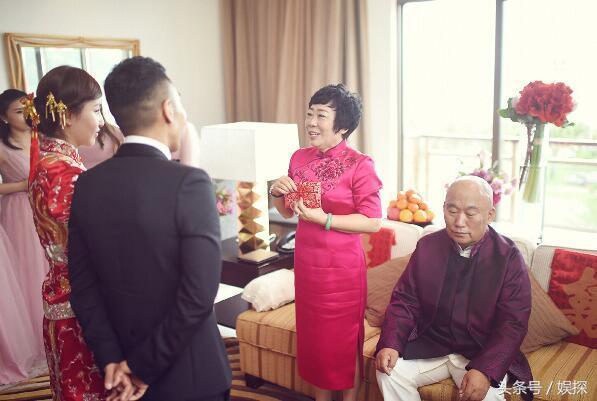 她的婚礼真牛!赵本山来致辞 宋小宝站台 (组图)