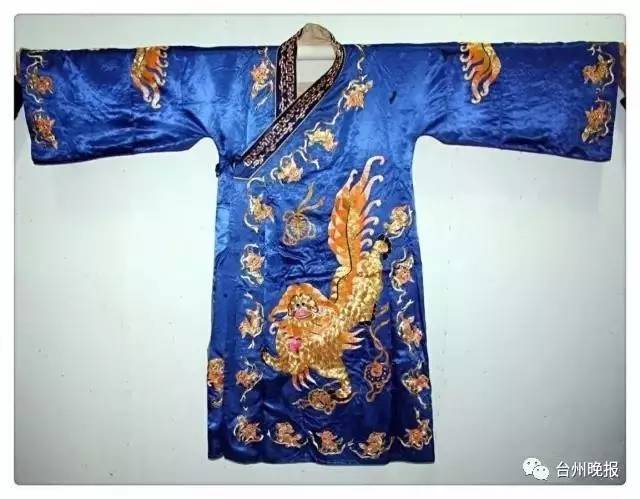 一件衣服曾抵几套房!路桥这户人家的手艺都成"非遗"了_宁波频道_凤凰网