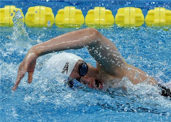 河北队获全国游泳冠军赛女子4X200米自由泳接