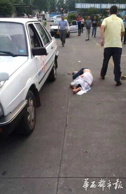 怎么才能当驾校的教练 9d866bfdfec4a57eff75_size38_w440_h675.jpg