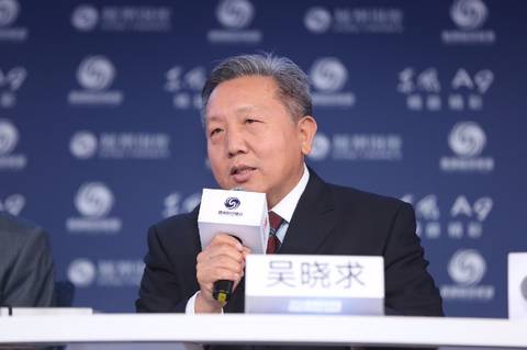 “除了北京以外，剩下的城市都不应该限制人口”