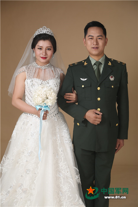 新疆人婚纱照