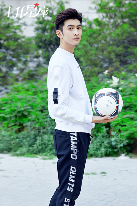 上升星座097张云龙绿茵场与演艺圈的完美转变