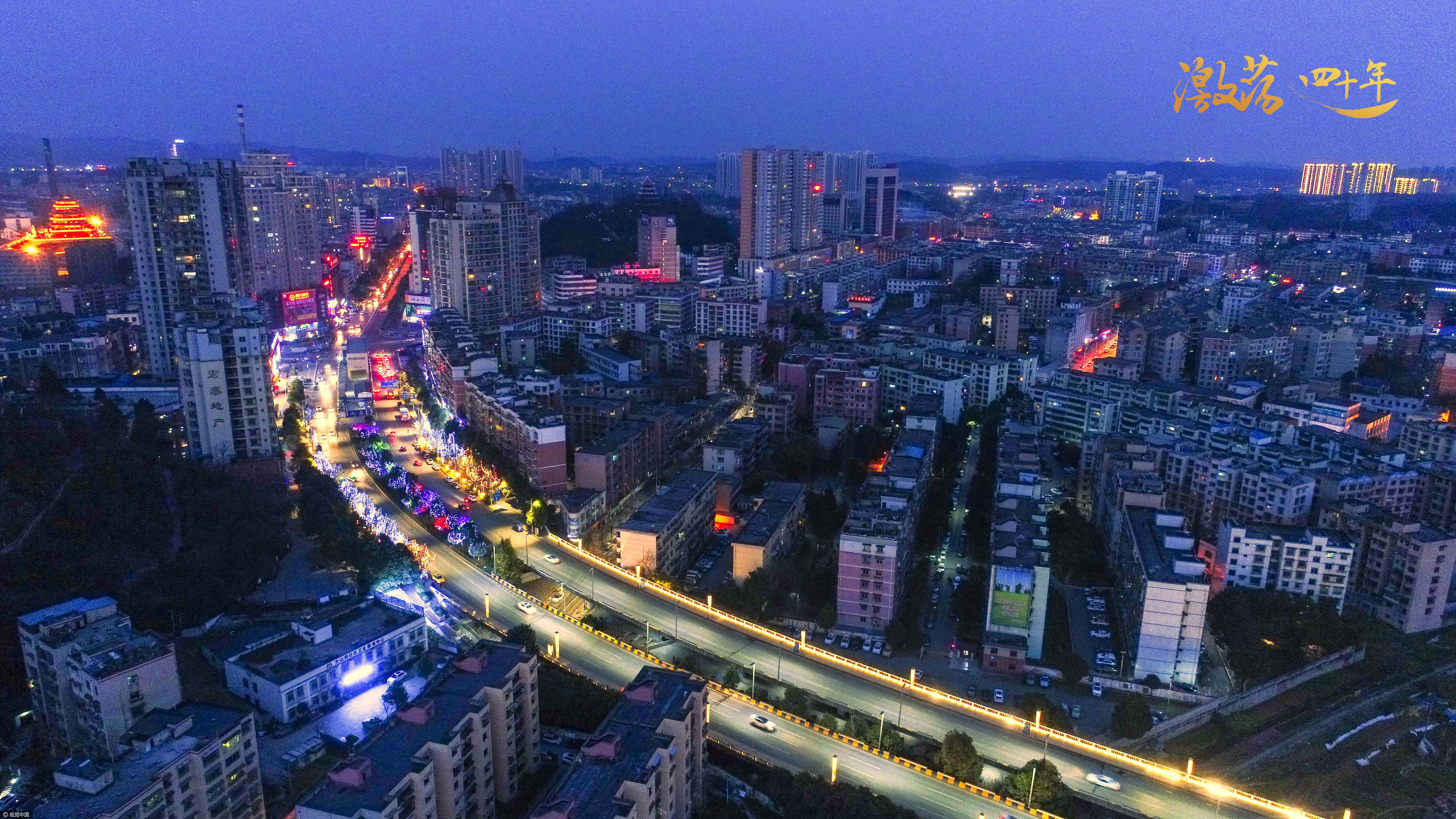 白云区,是贵阳市的六个市辖区之一,地处贵阳市中部,北接修文县,东,南