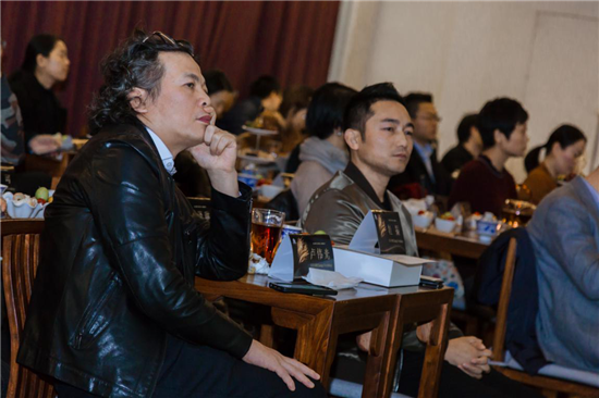 东方卫视明星设计师于是与安信地板一起,探讨AI能否代替设计师插图6