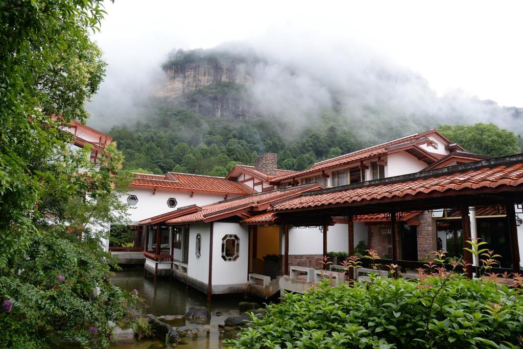 "1978--2018",40年40个新地标建筑