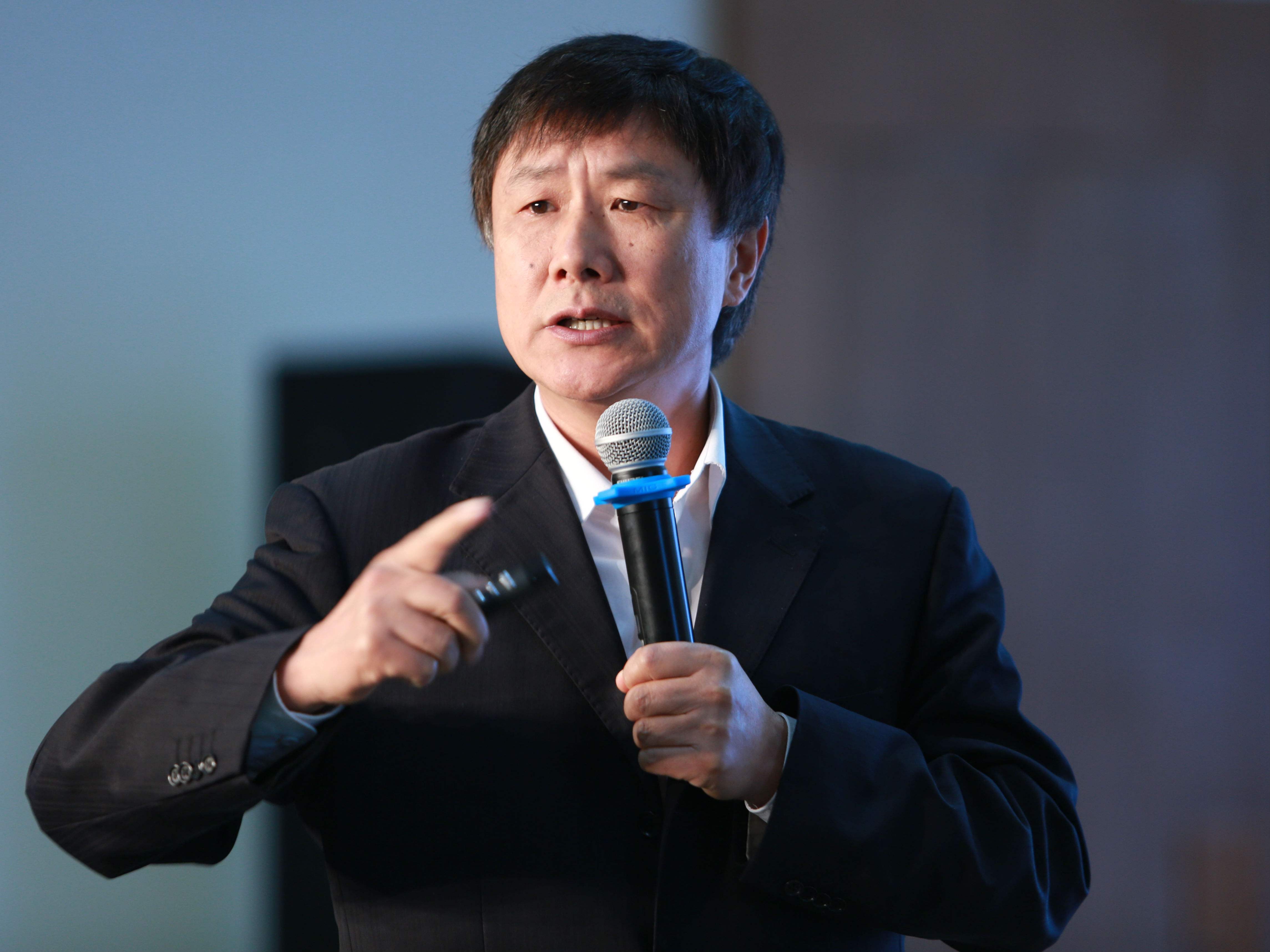 张燕生什么是中国经济最大的风险