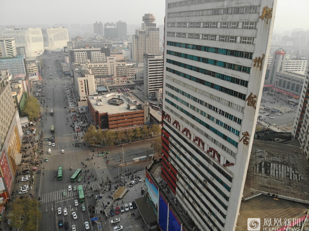 郑州"纸片大楼"