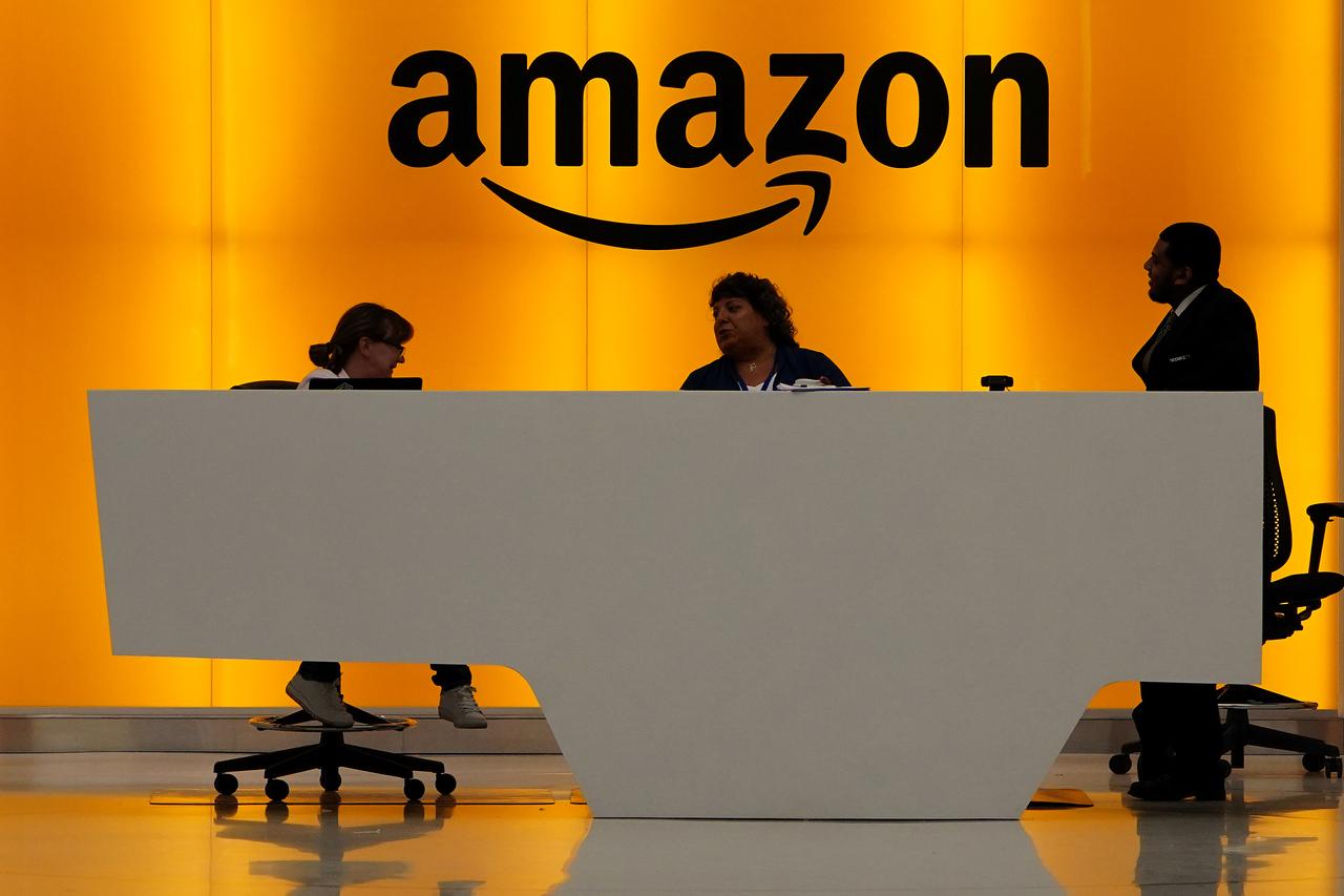 与八国争夺7年亚马逊即将获得 Amazon域名 凤凰网