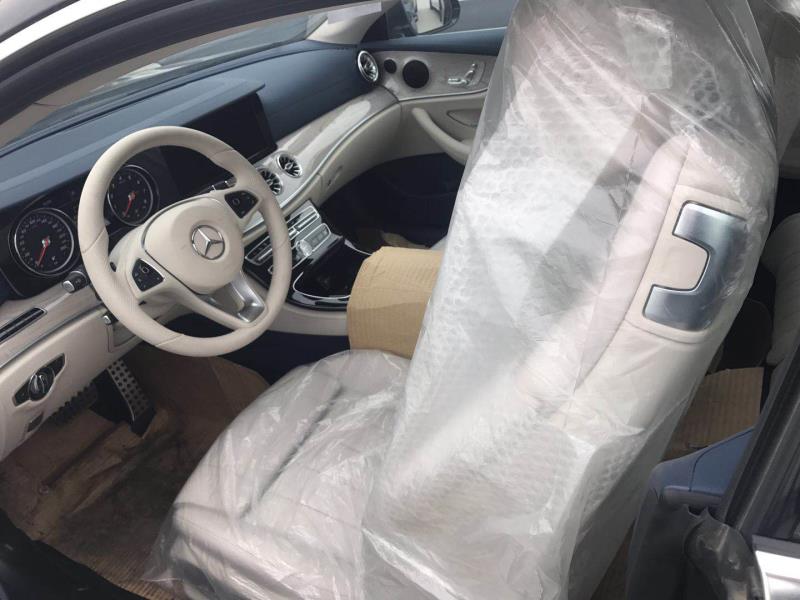 19款奔驰e300轿跑现车优惠售全国分期提