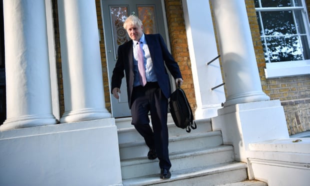 英首相热门人选约翰逊疑与女友激烈争吵邻居报警