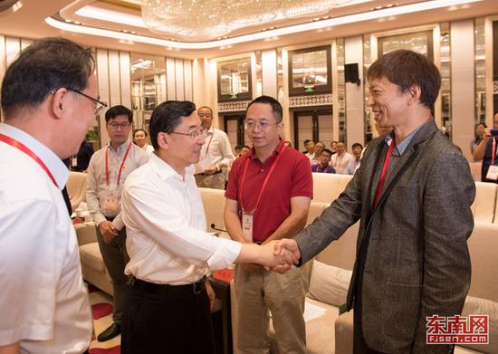 福建省委书记于伟国会见北京网络媒体红色故土行媒体团一行