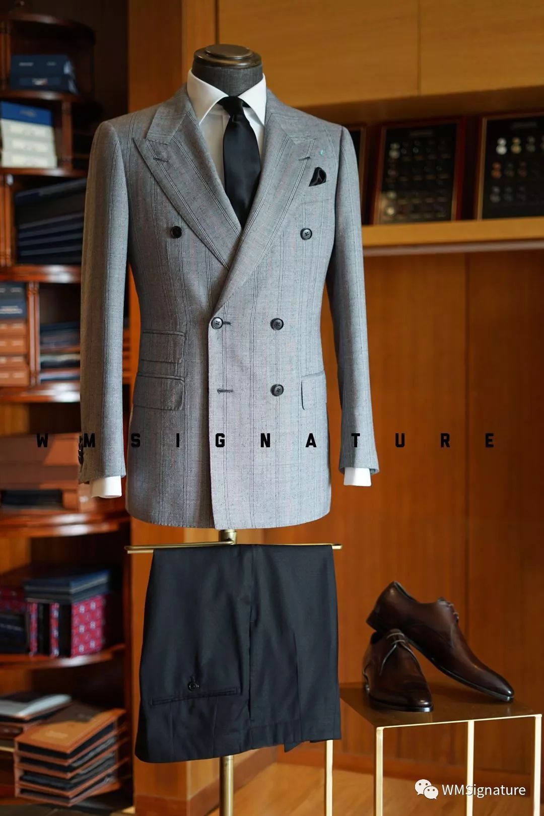 一个扣眼揭开一个行业真相西装的秘密