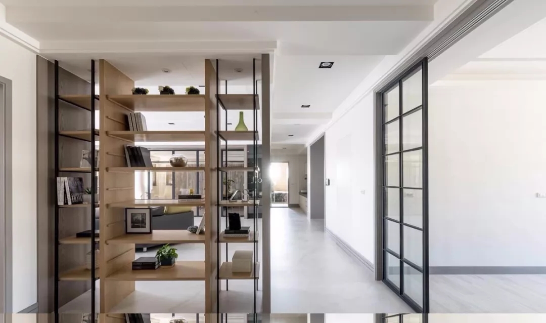 家里布局不合理？别砸墙建墙了，用隔断！