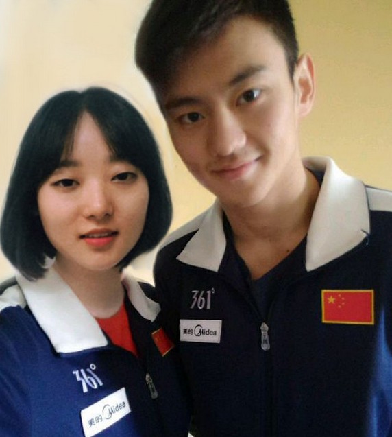 女粉ps与宁泽涛公布恋情.