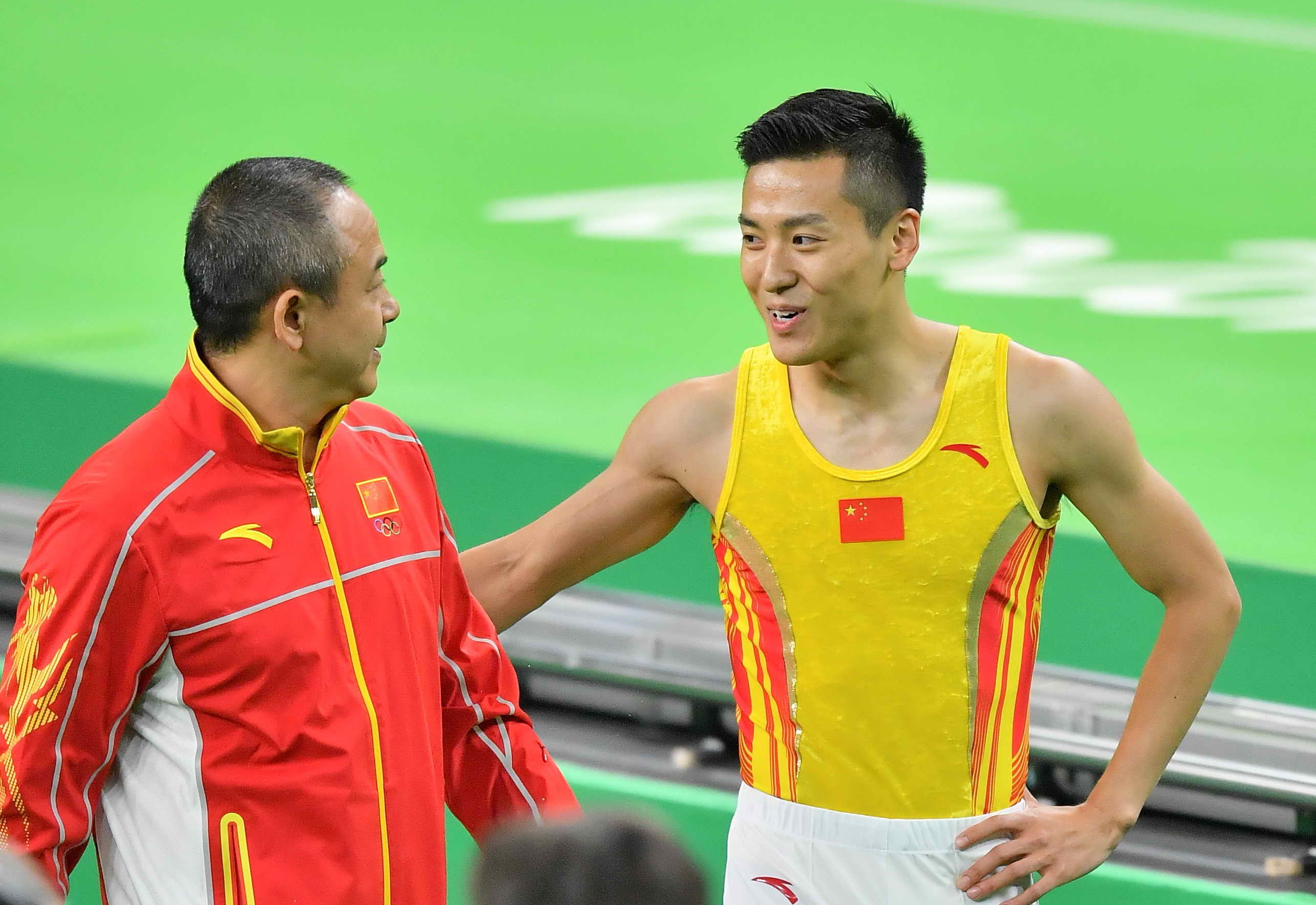 男子蹦床决赛董栋摘银高磊获第三