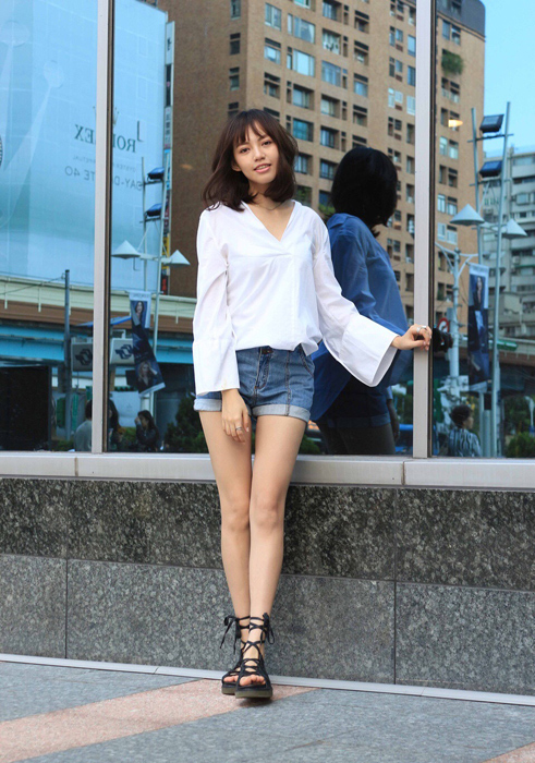 大眼美肌配甜笑…焦恩俊爱女颜值高!