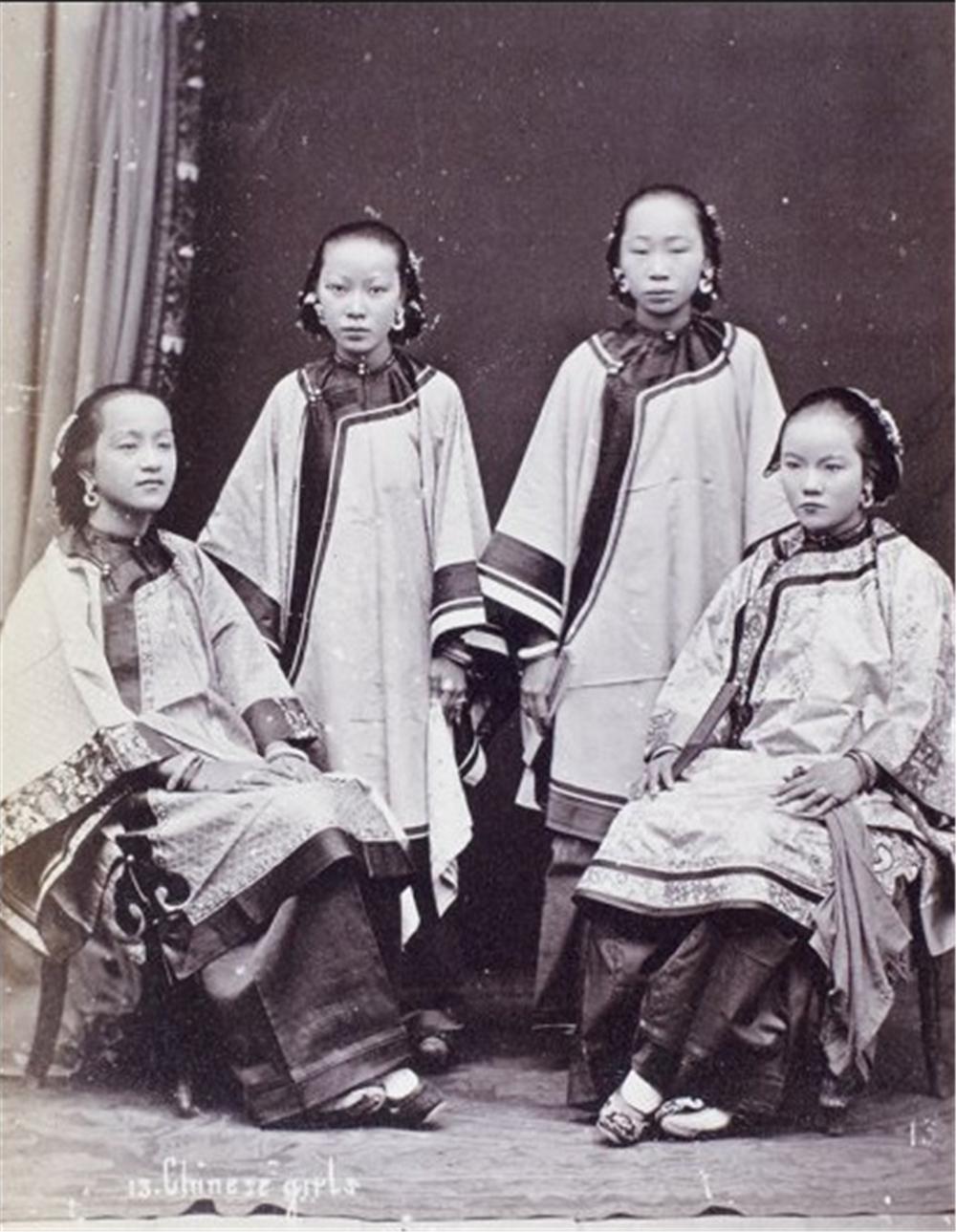 晚清一组高清照,感觉是从那个剧组出来的