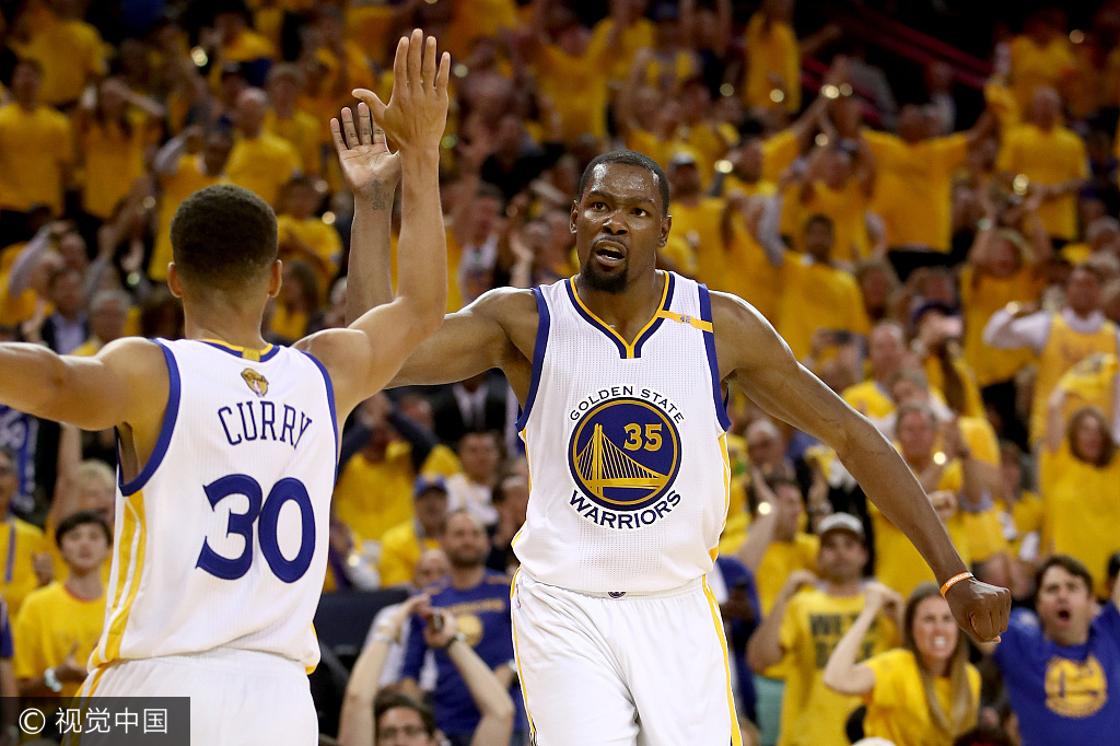 詹皇库里三双 kd33 13勇士大胜骑士2-0