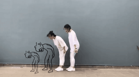 fun来了为满足旅客砸钱需求飞机上设了祈福箱