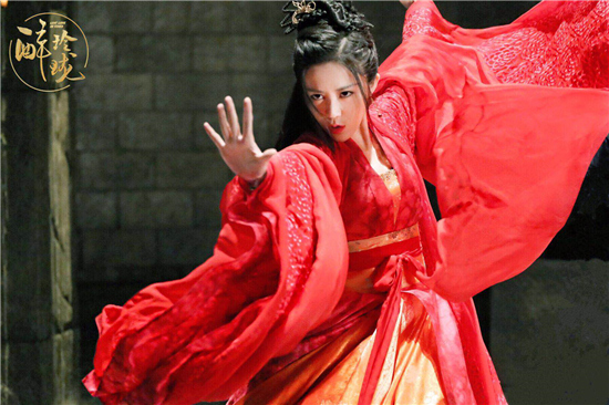 汤晶媚武娉婷后分饰两角大夏宝藏大小号无缝切换