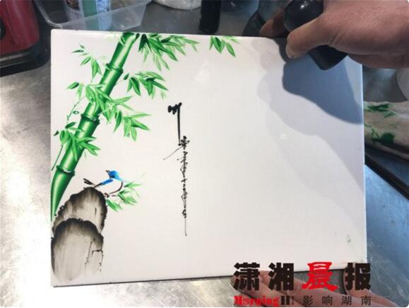 90后厨师用果酱玩出"逆天"美画