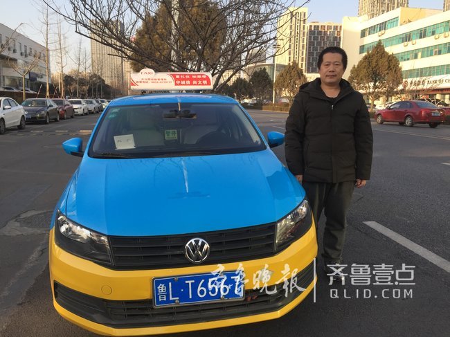 日照好的哥张守刚连闯红灯送受伤乘客就医