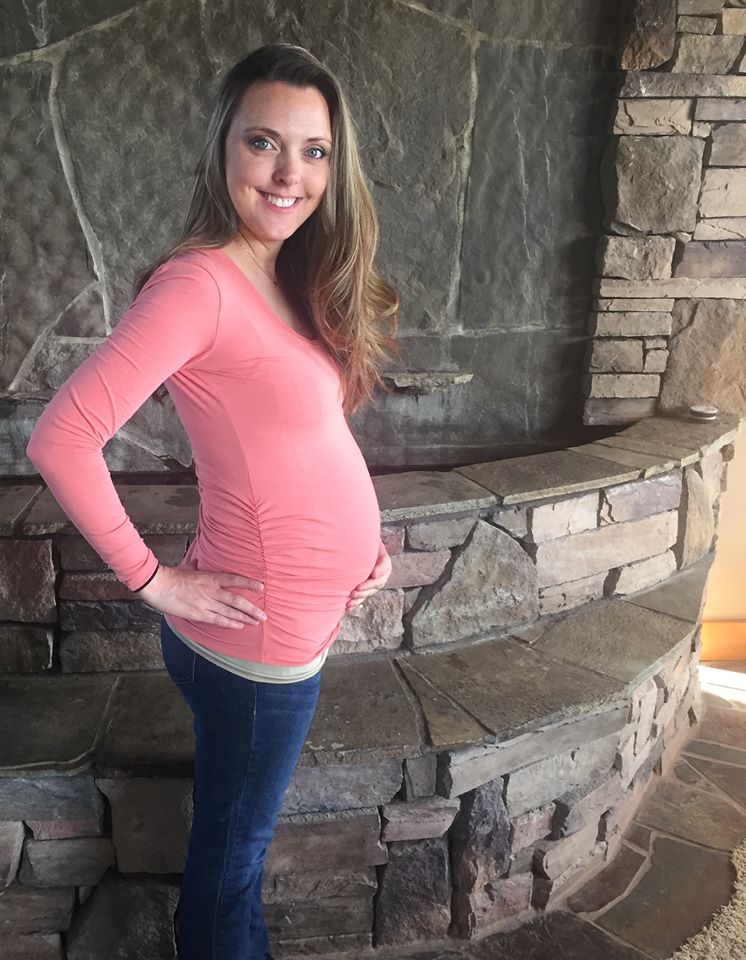 萨曼莎顺利怀孕