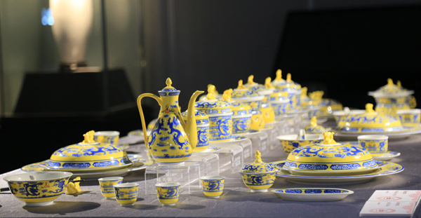 位外国元首访华用瓷,硅元瓷器见证了改革开放以来的诸多重大历史时刻