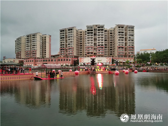 发现海南之美白沙三月三长桌宴近3000人同席